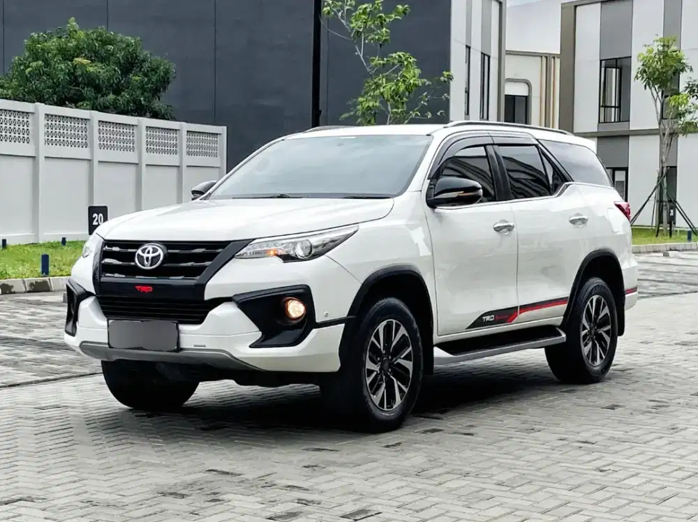 [ Low Km ] Toyota Fortuner S TRD 2.4 AT 2019