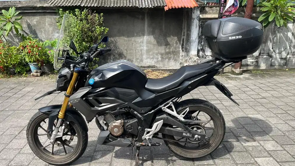 Honda CB 150R Streetfire