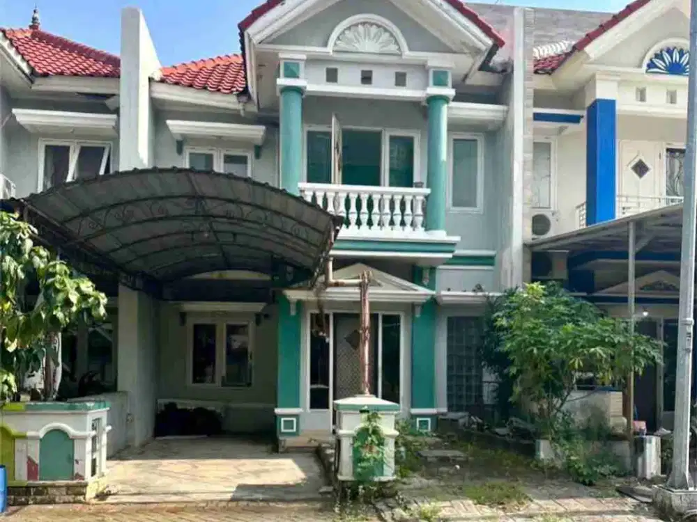 di jual rumah hitung tanah di pakuwon city Surabaya