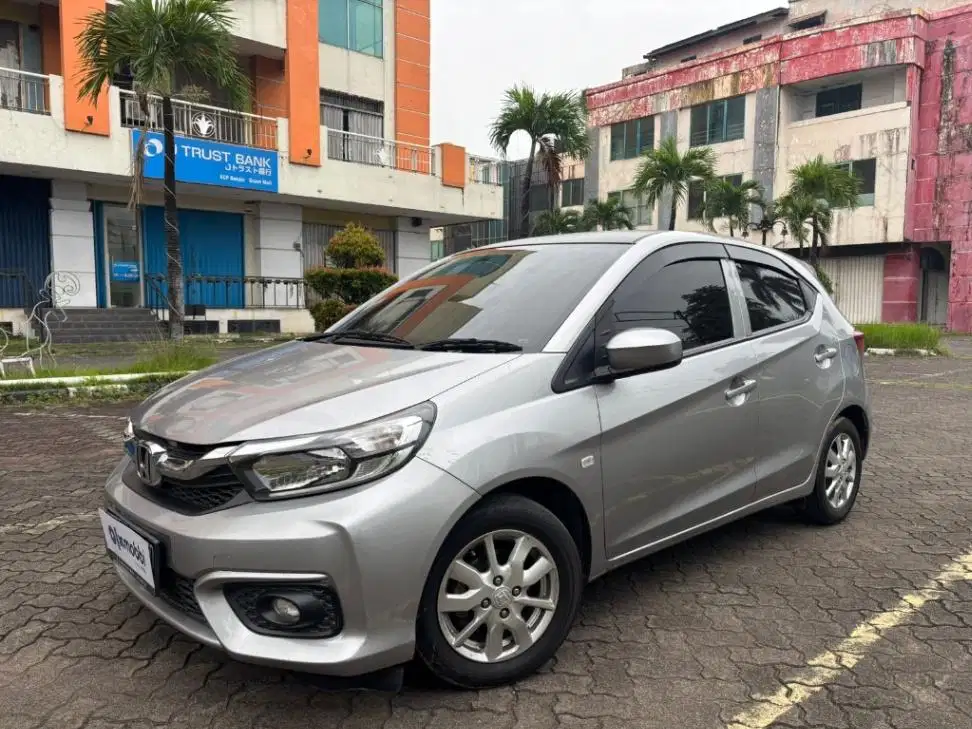 DP MURAH - Honda Brio Satya 1.2 E Bensin MT 2021 Silver