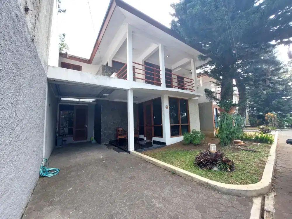 Sewa Rumah full furnished nyaman Cipedes strategis dekat sutami pasteur Bandung Utara Security 24 jam