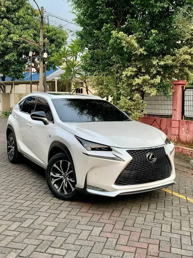 Lexus NX200T F-Sport 2017