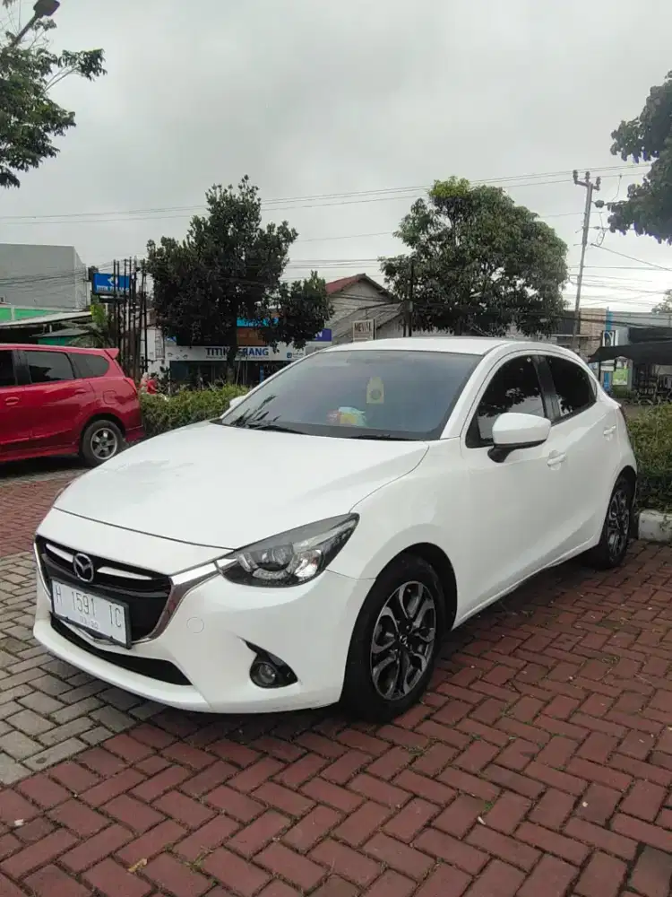 Mazda 2 Skyactiv tipe R manual