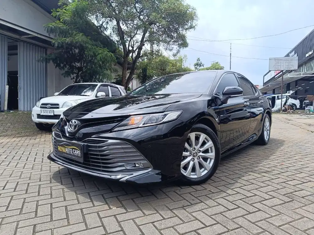 JUALCEPAT TERMURAH! Toyota Camry 2.5 V AT 2021 JAMINAN BEBAS TABRAK