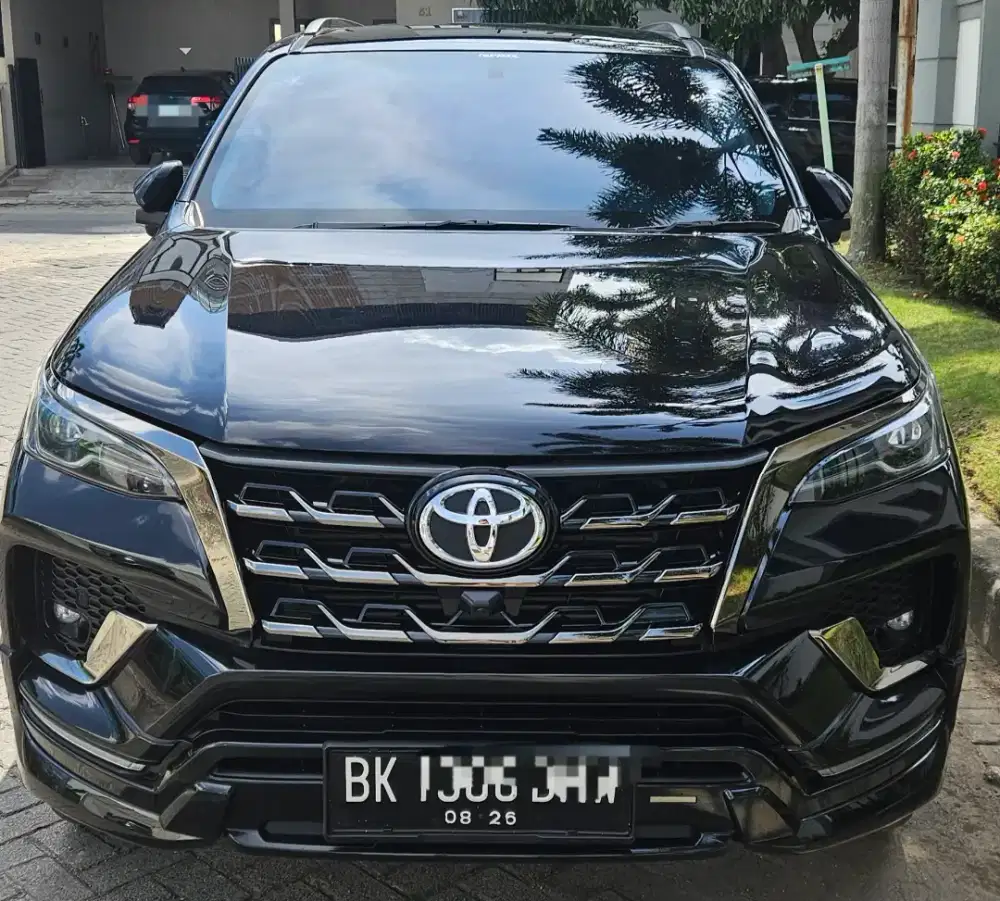 Fortuner VRZ TRD matic 2021 Hitam