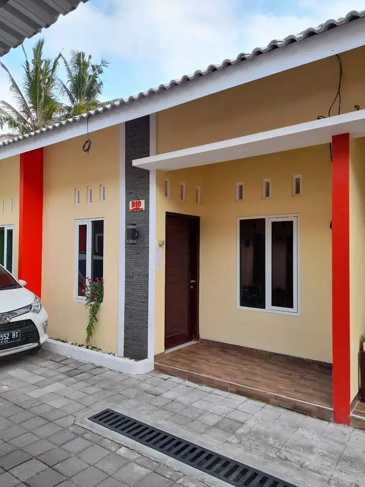 DISEWAKAN RUMAH BARU DI THE DARMAJA AMAN NYAMAN STRATEGIS