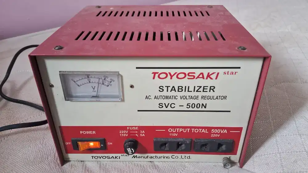 Dijual stabilizer merek Toyosaki - SVC 500N (kapasitas 500watt) second