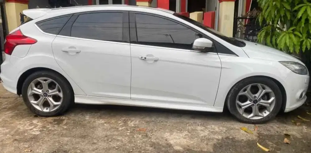Ford Focus 2013 Bensin