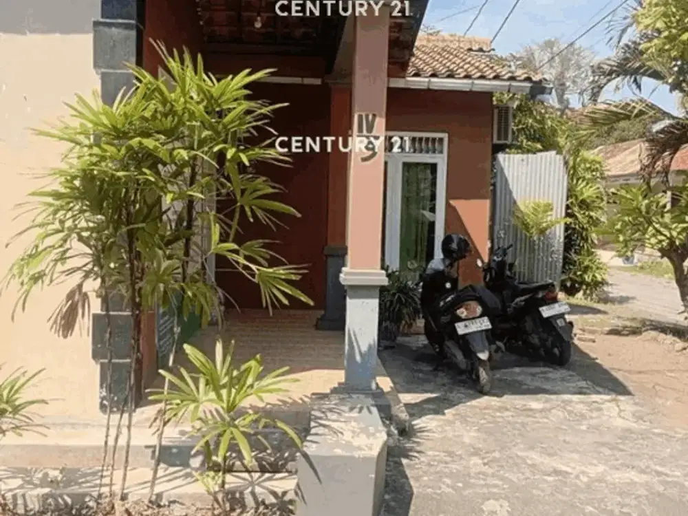 RUMAH KANTOR DAN SEBIDANG TANAH DI DAERAH PLEBURAN SEMARANG