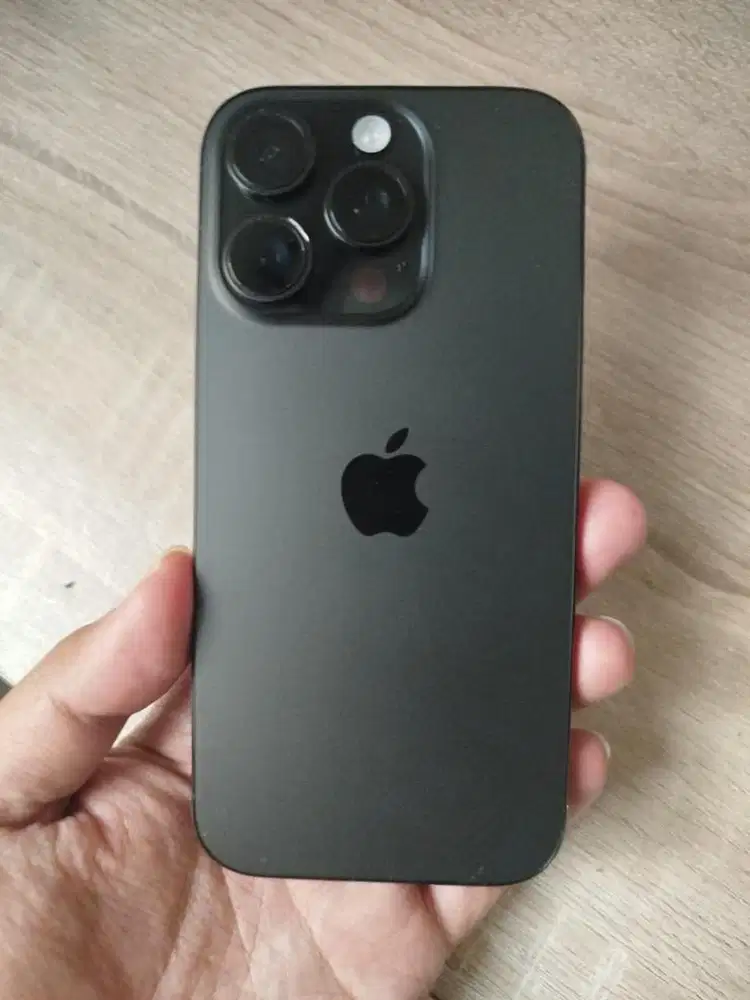 iphone 16 Pro 128GB BH 98% Ex ibox fullset mulus pemakaian Garansi on!