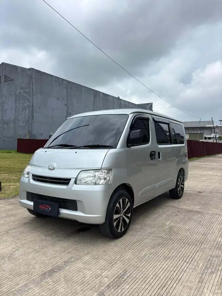 Daihatsu Grandmax 1.3 D 2018 Manual ( Silver Metalik )