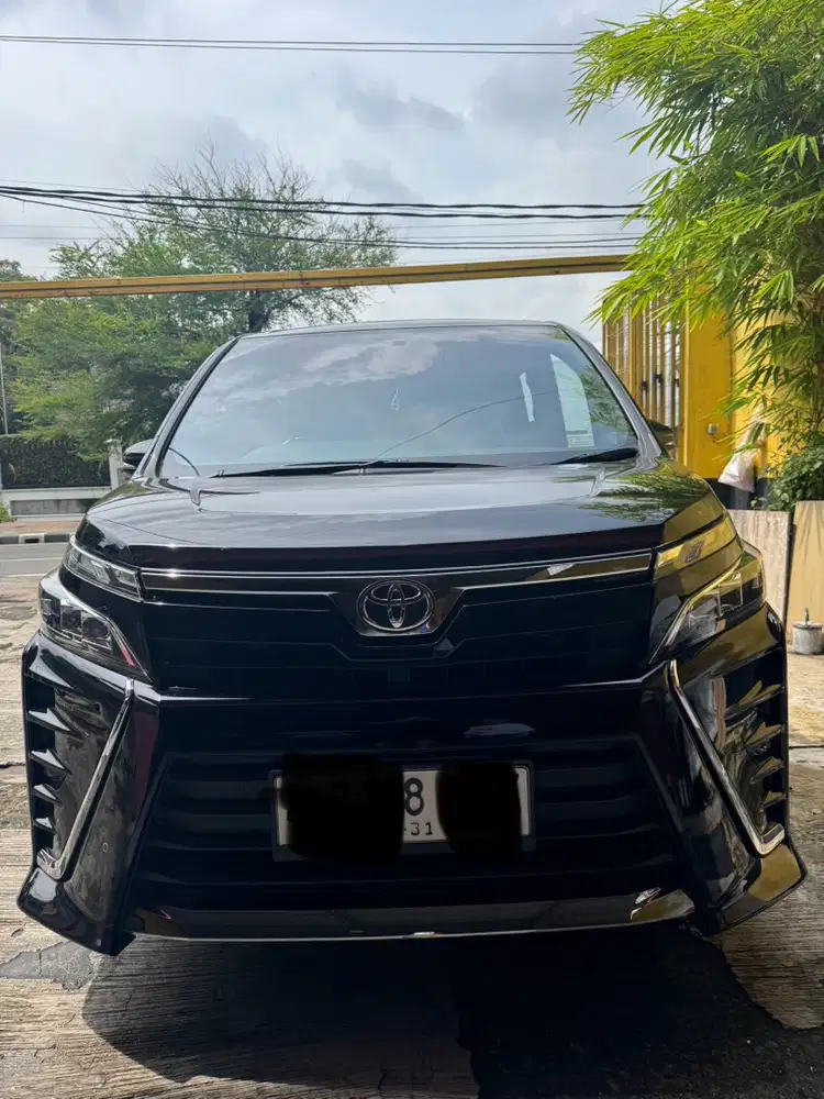 Toyota Voxy 2020 Bensin
