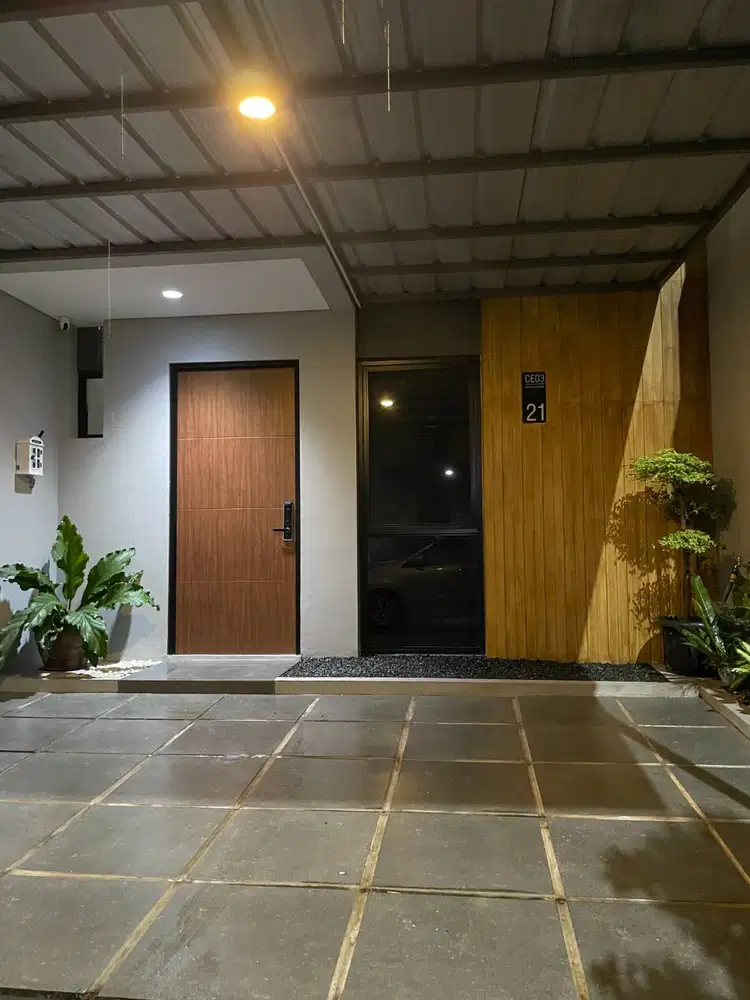 Disewakan Rumah Full Furnished Cluster O8 Grand Wisata, Bekasi