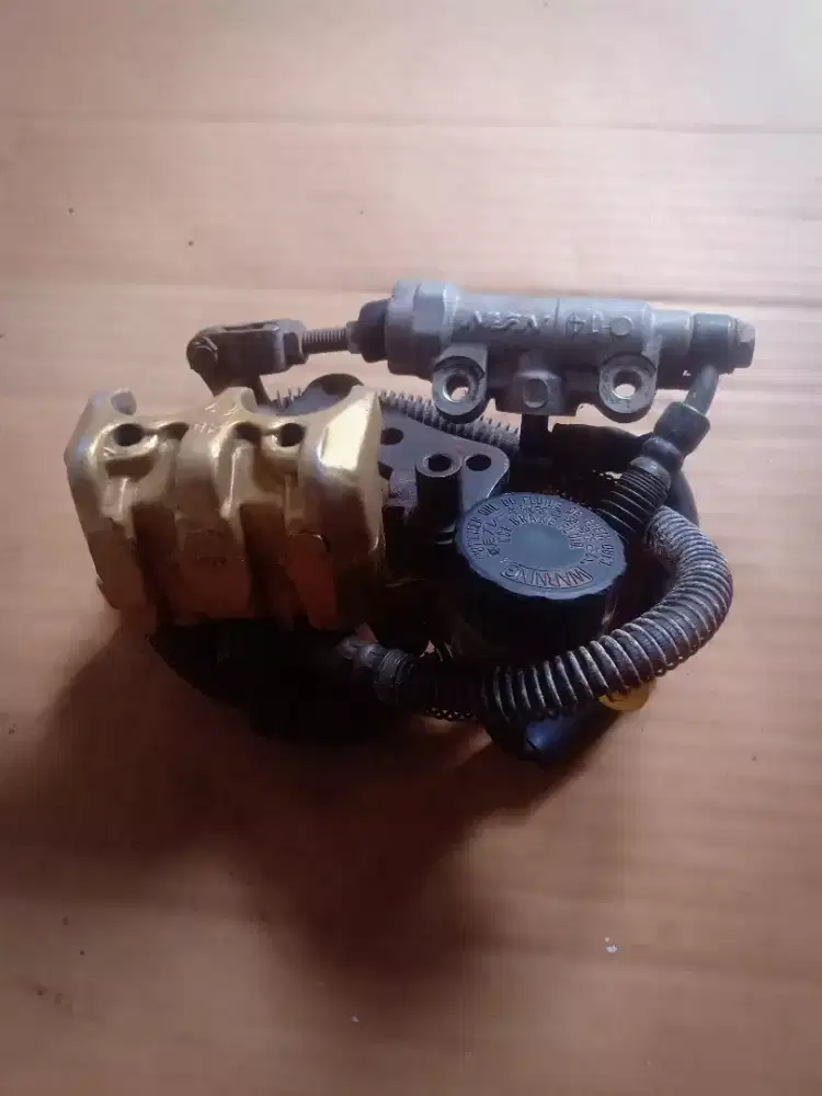 Kaliper cakram belakang Ninja & Magnet RX King