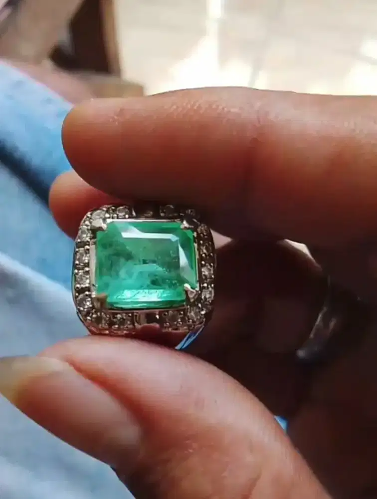 Batu zamrud Colombia 6crt