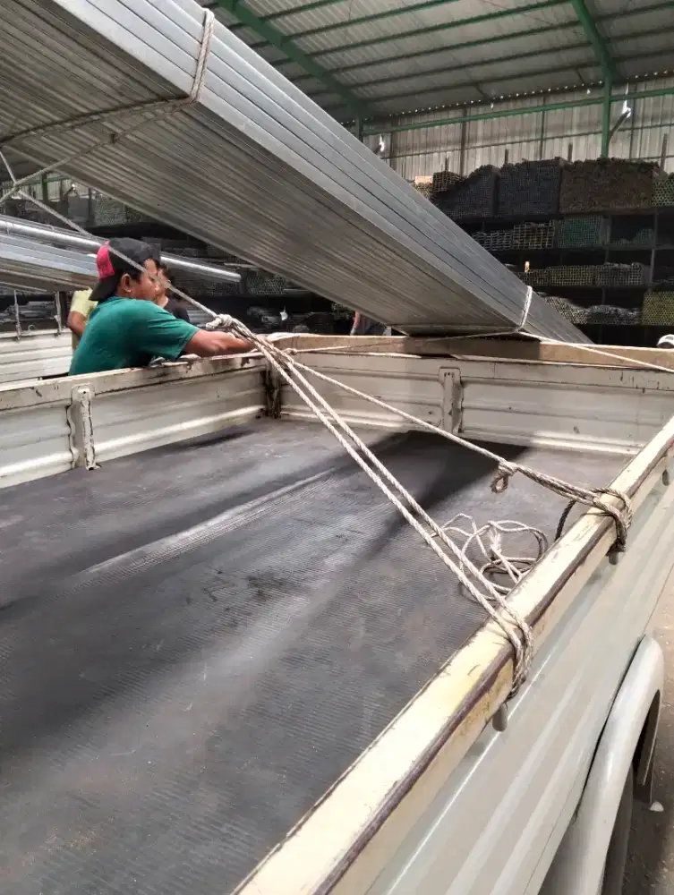 Jasa angkutan pindahan