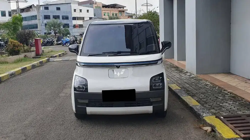 Wuling Air EV Long Range AT 2022 Putih Km.24rb