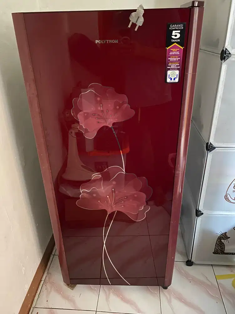 KULKAS POLYTRON 1 PINTU