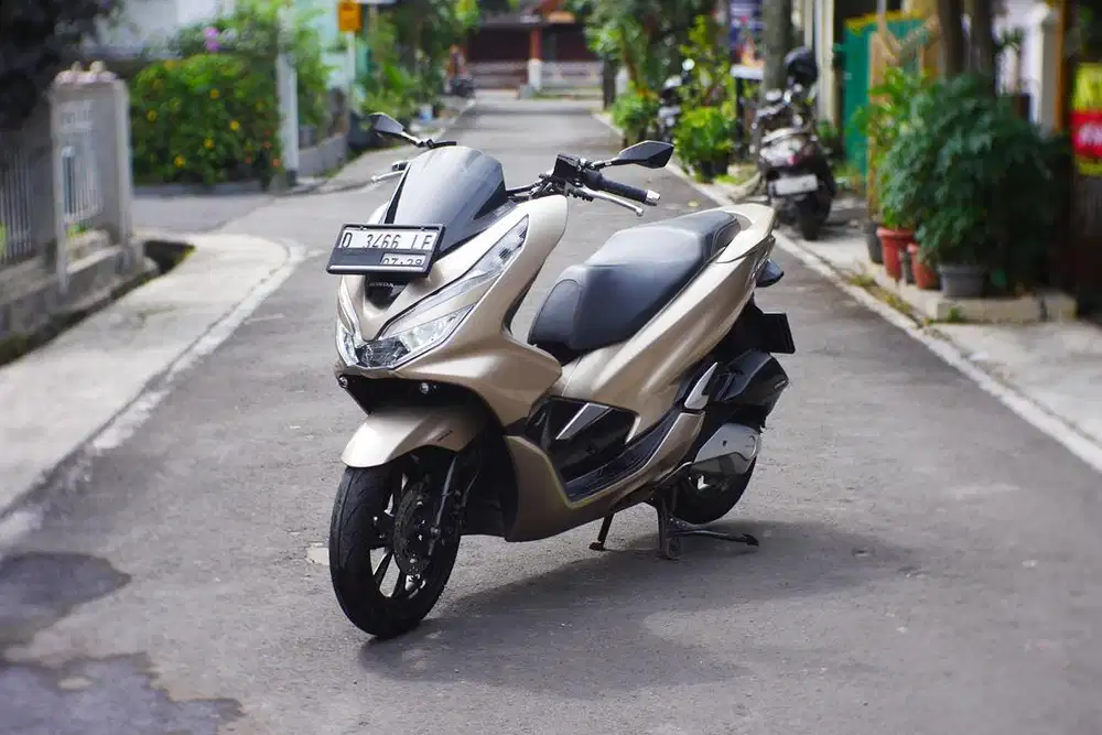 JUAL PCX BUAT LAMARAN