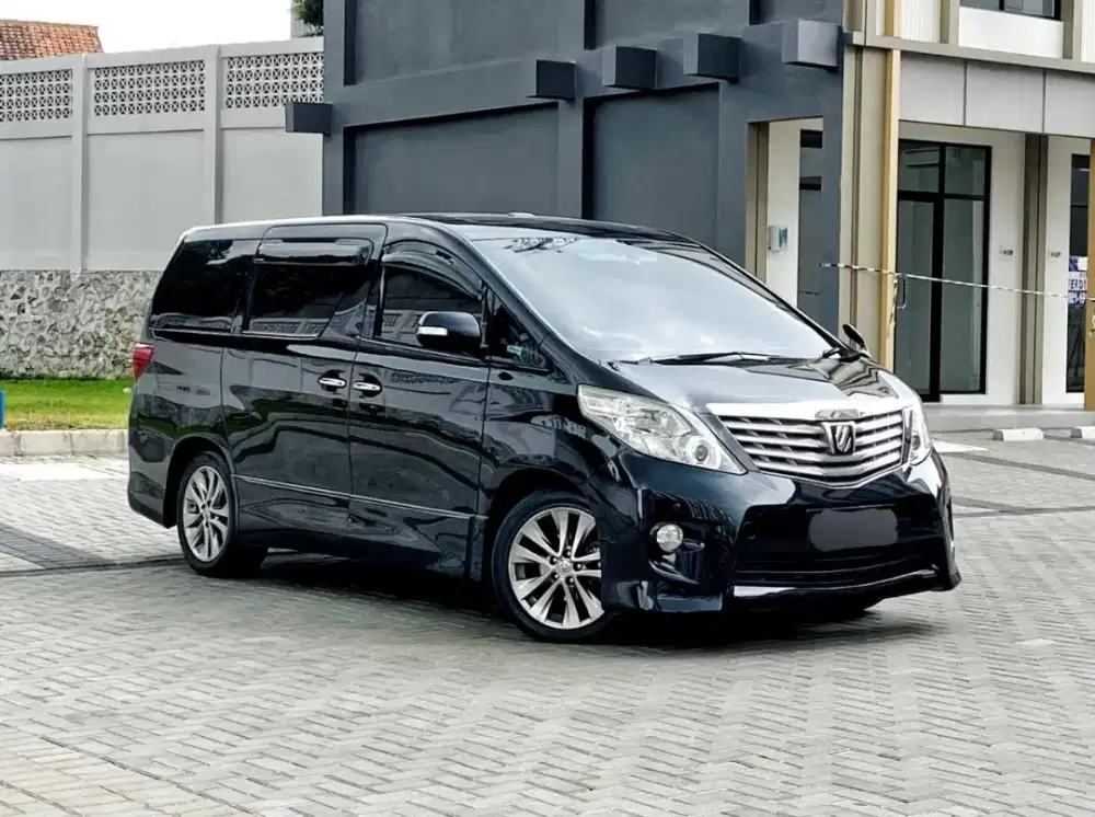 Toyota Alphard S C Audiolees 2.4 AT 2011