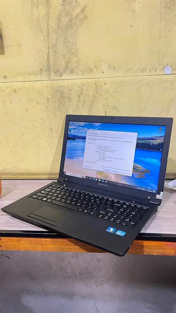BU Laptop Lenovo B570e Layar Lebar