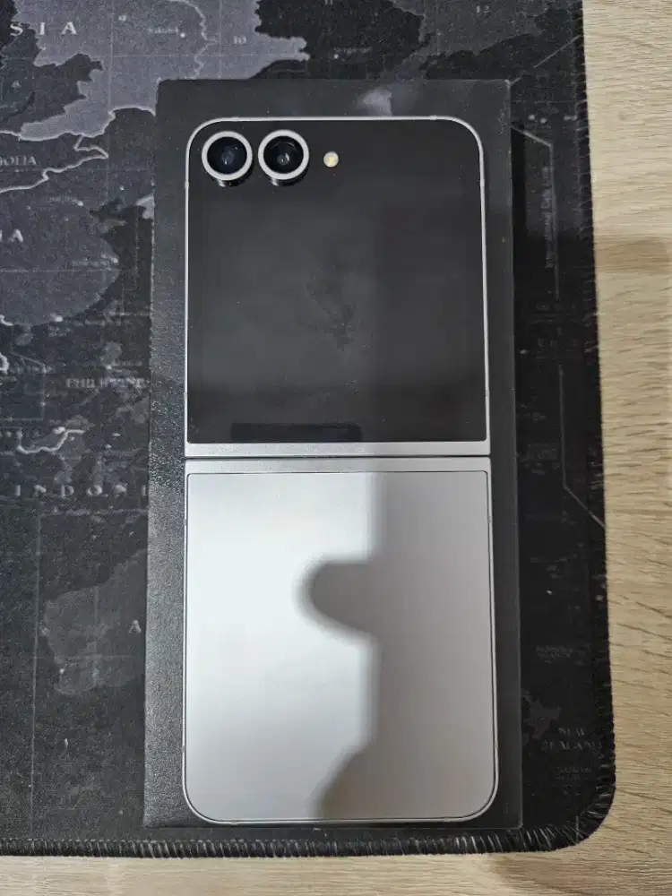 Samsung z flip 6 silver 256 gb resmi sein likenew