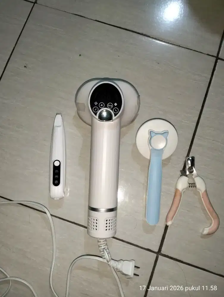 Pengering Rambut & Sisir Penghilang Bulu Hewan