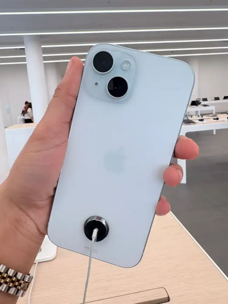 Ready stok iPhone15 Basic garansi resmi Apple