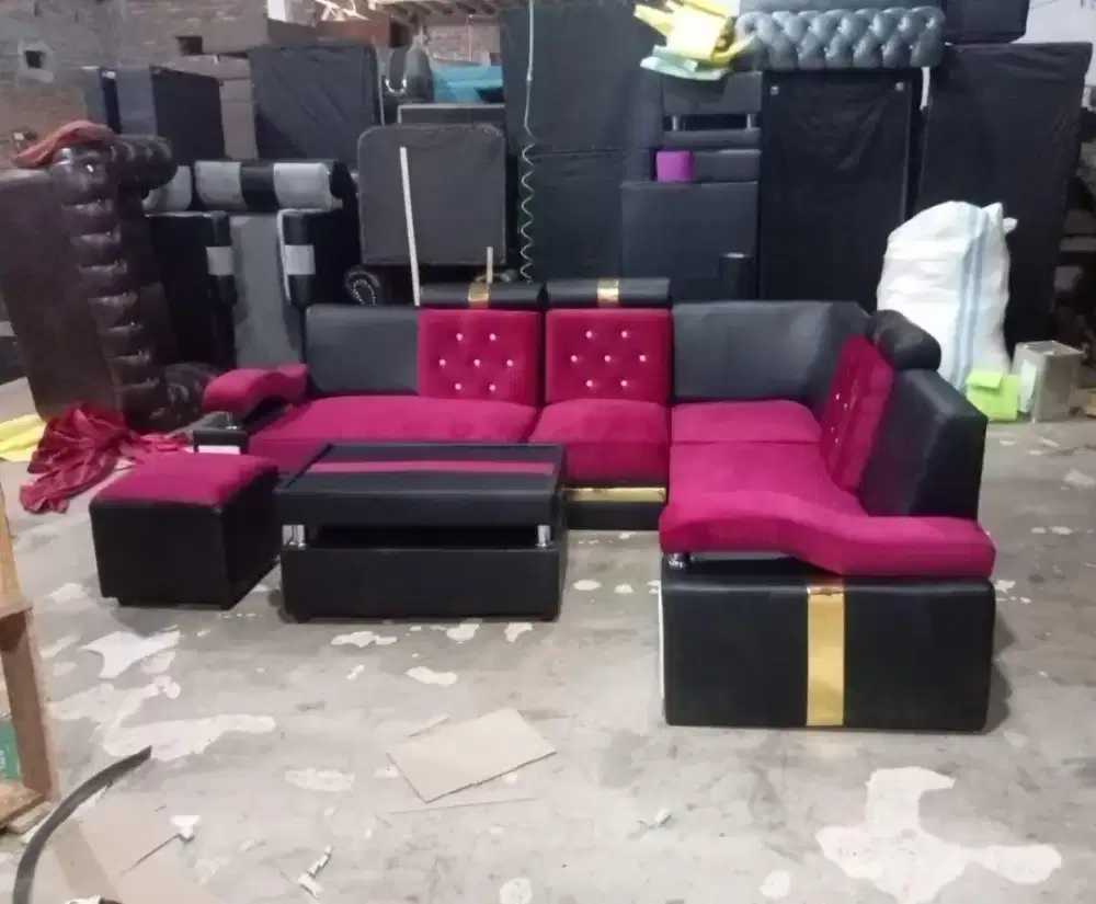Ready sofa L buaya puk 1
