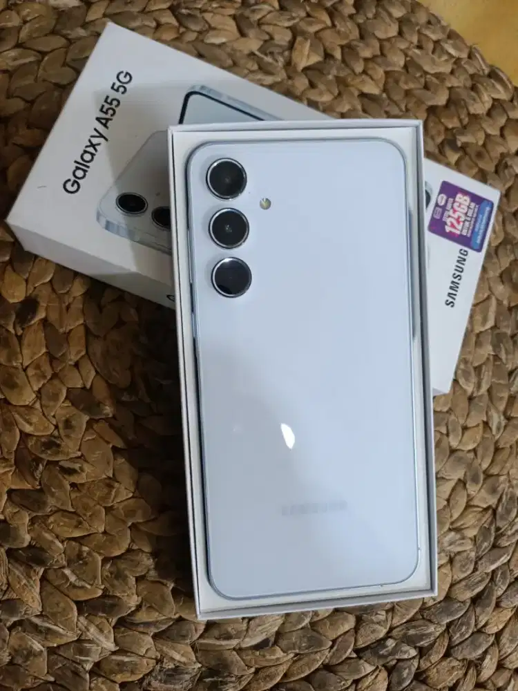 Samsung a55 5G 12/256 white