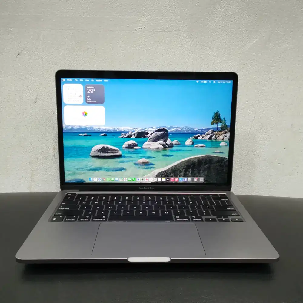 Macbook Pro TB 13 inch Chip M1 RAM 8GB SSD 256GB ( Second )