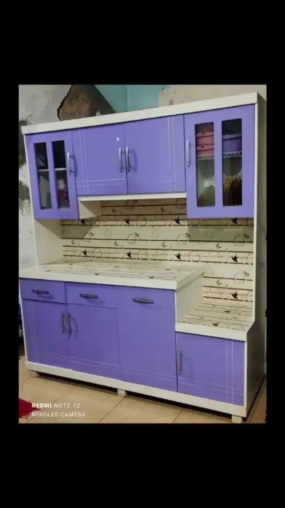 Rak piring/lemari piring