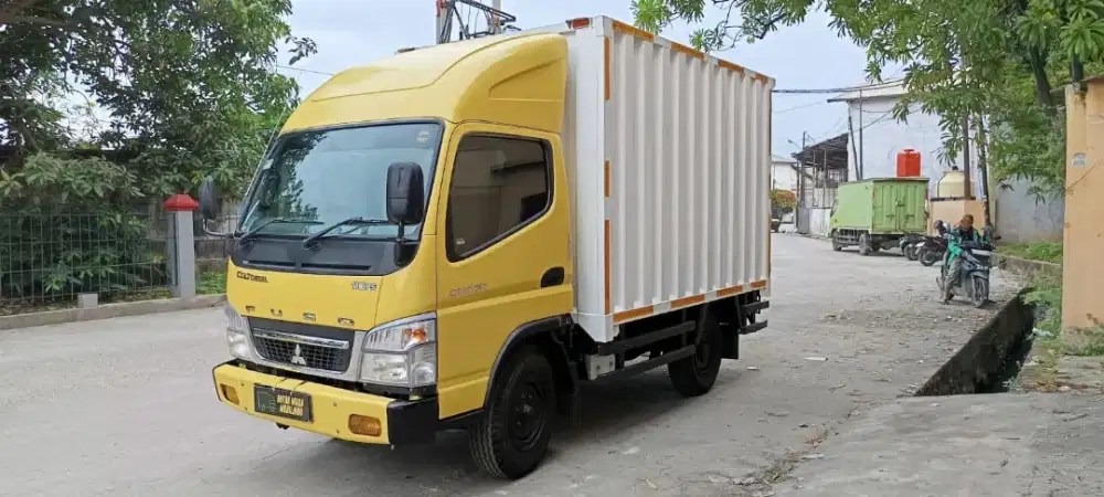 Antik Mitsubishi Colt Diesel Engkel Box CDE 110PS FE71 Canter