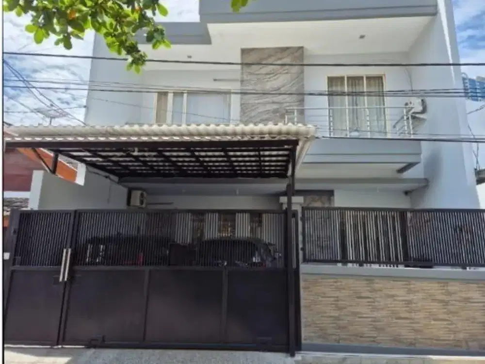 Rumah Manyar Kertoadi dekat Kertajaya Indah, Dharmahusada, Pakuwon City
