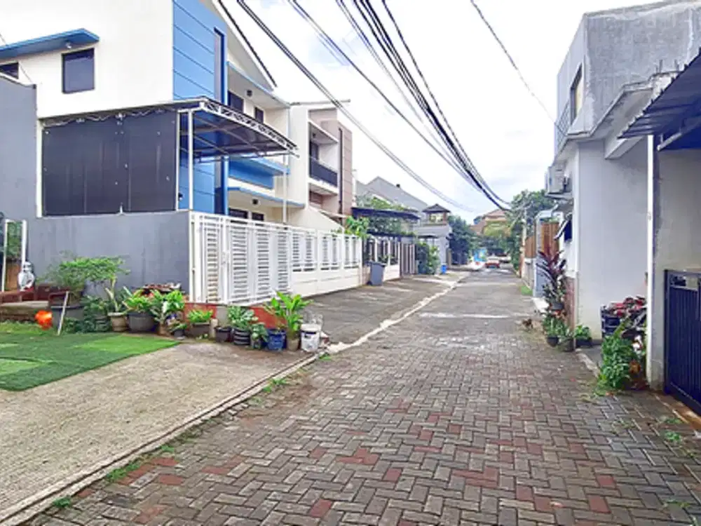 Dekat Universitas Budi Luhur, Kavling Dalam Cluster, SHM