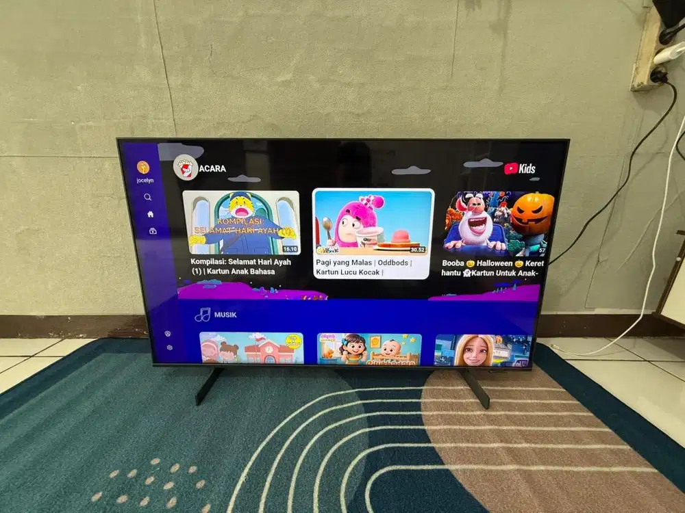Smart tv 43 inch mulus 1000% seperti baru