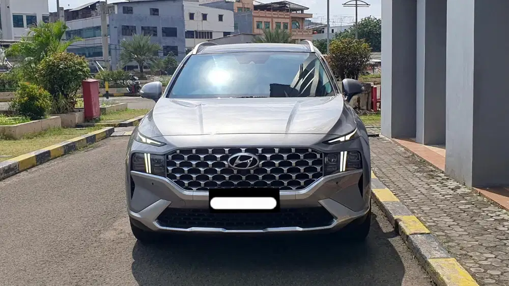 Hyundai santafe santa fe signature bensin 2022 abu