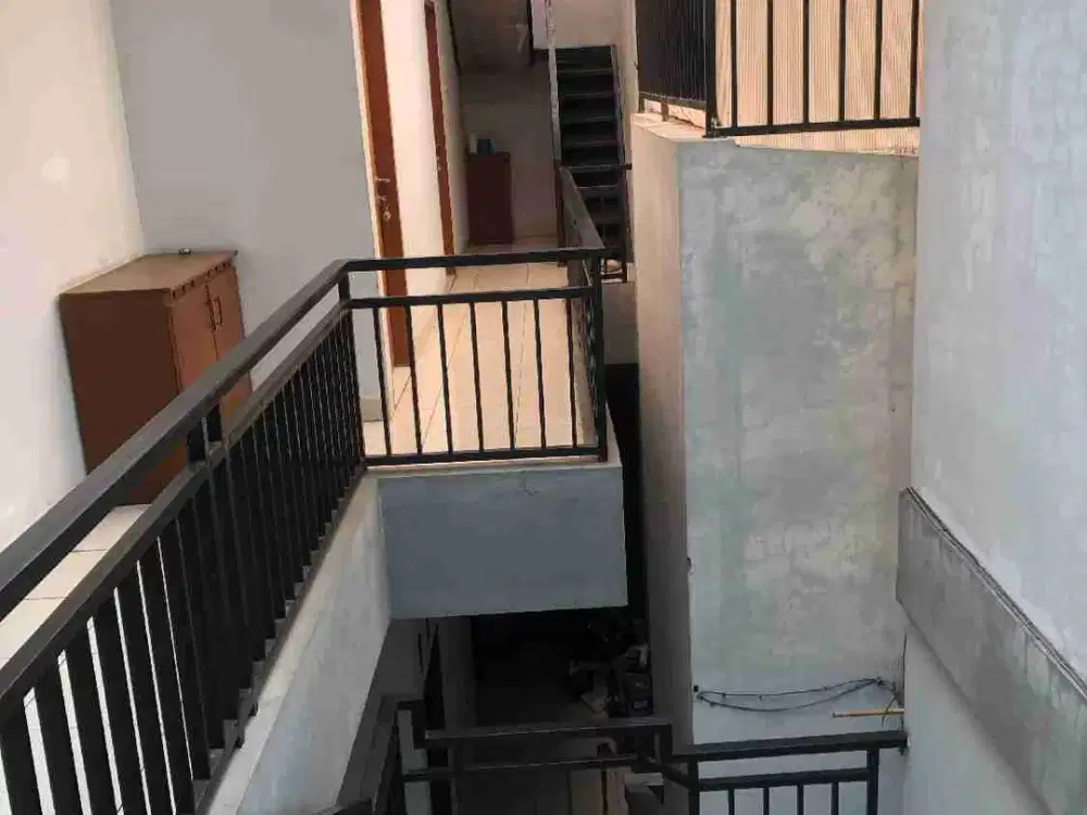 Dijual Kosan mewah fas.lengkap.Jrg Ada Income. Rp. 27.5jt/bln. full active. Strategis Cisitu-Dago.