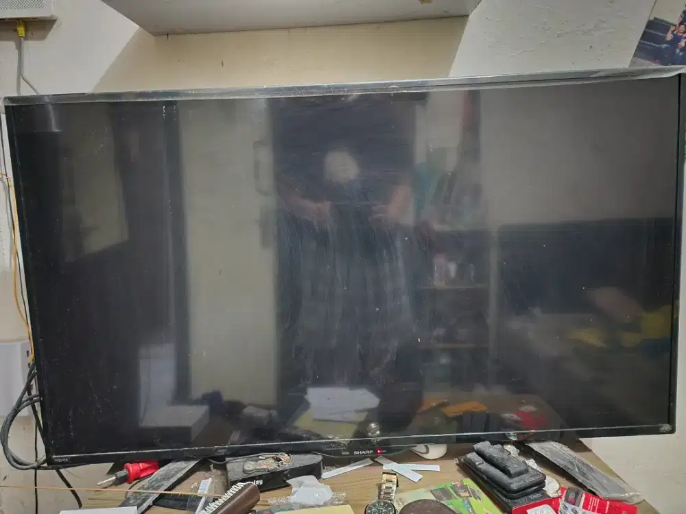 Sharp 49 inch nego
