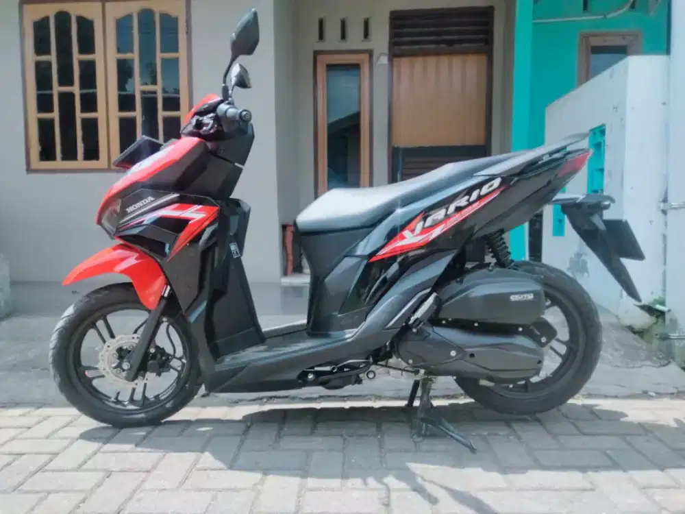 Honda Vario 125 Tahun 2024 Lengkap