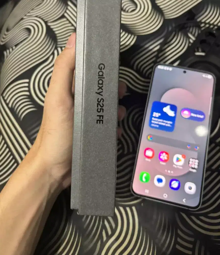 Samsung S25 FE jet black 8/256