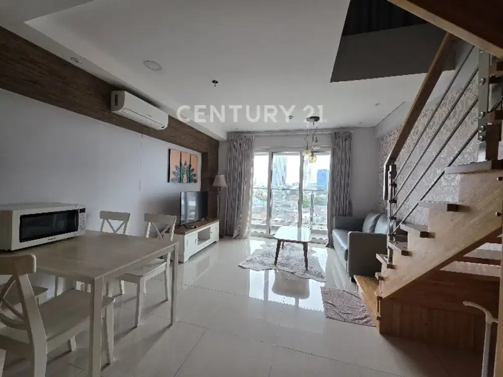 Sewa Apartemen Maqna 2bedroom, Lantai Rendah, View Timur.