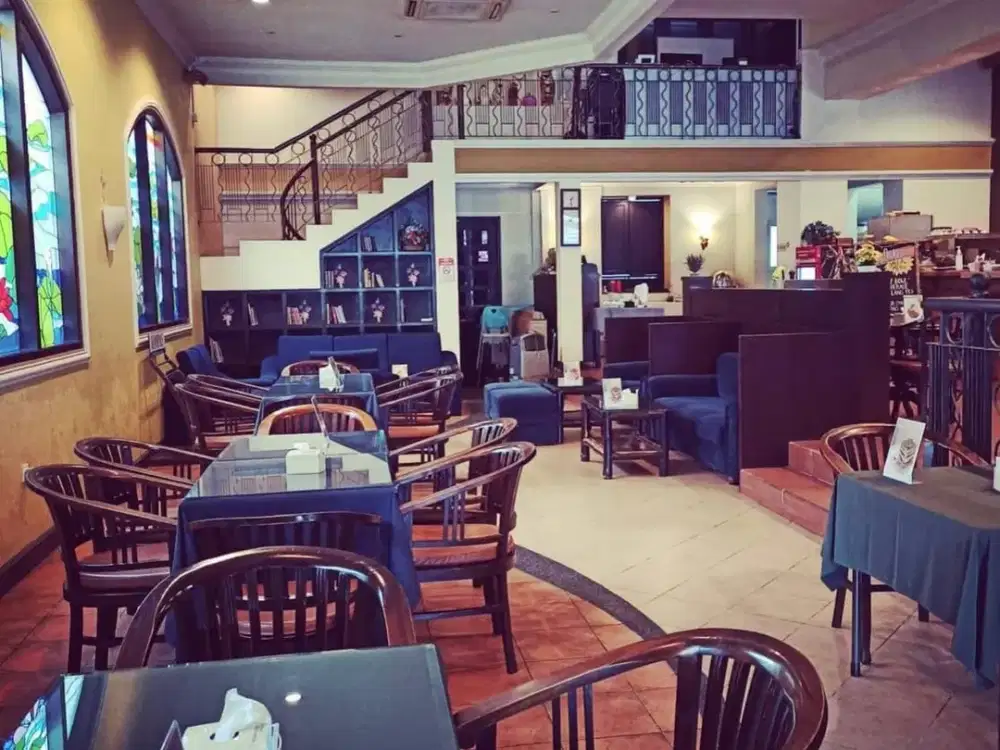 Dijual Tempat Usaha Luas Lokasi Tengah Kota di Jl. A. Yani Semarang