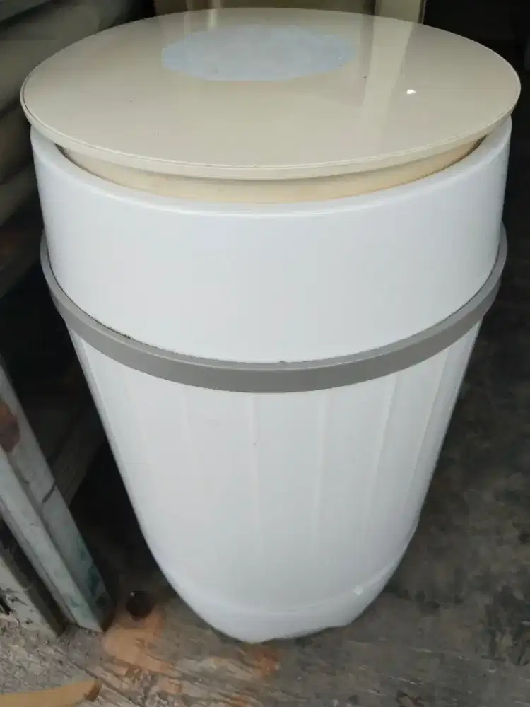 Mesin cuci mini mito