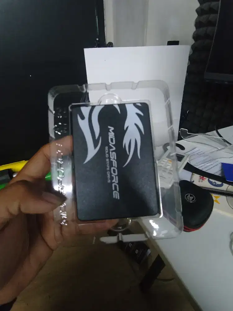 SSD Sata Midasforce 1TB & Enclosure Orico