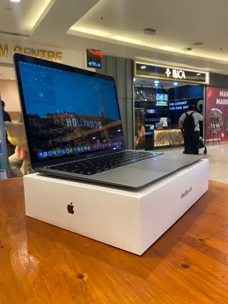 Macbook Air M1 , 13 inch 2020 , fullset