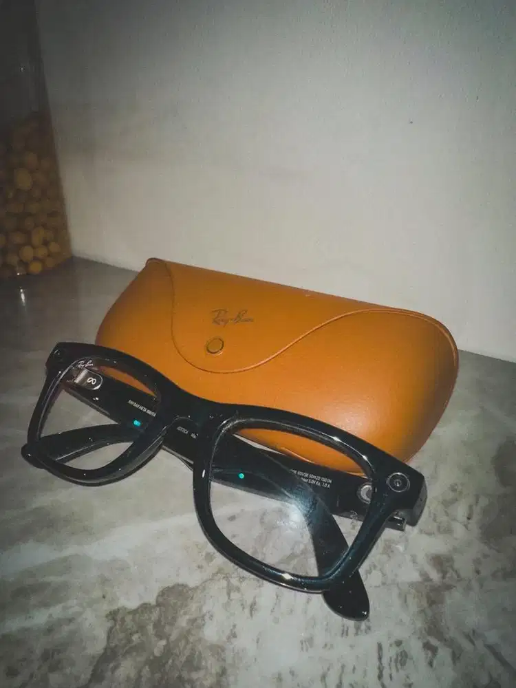 Ray-Ban Meta Smart Glasses Gen 1 Original – Mulus – Minus Box