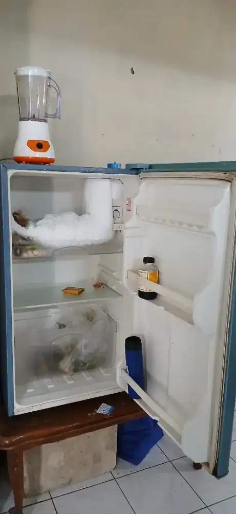 Kulkas sharp 1 pintu