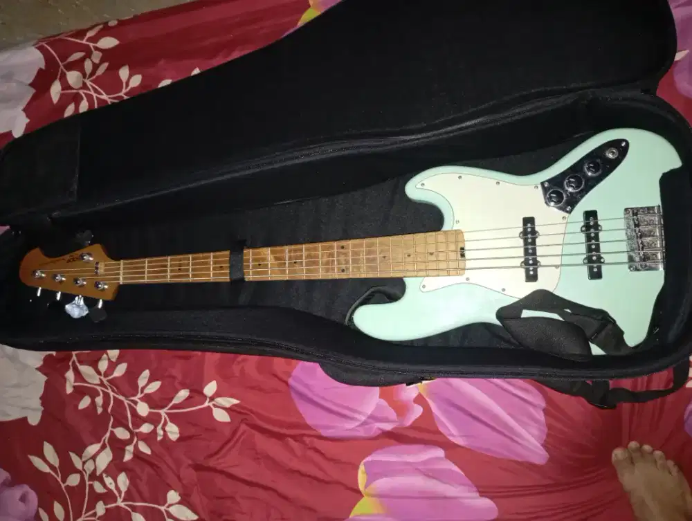 Bass SQOE SJB650 5 Senar