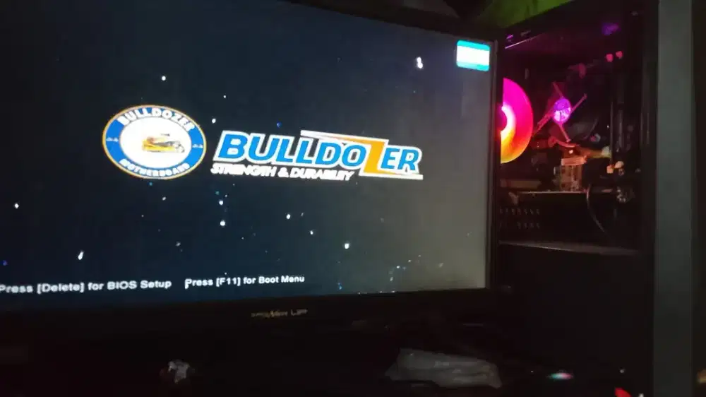 GADEH CPU DAN MONITOR